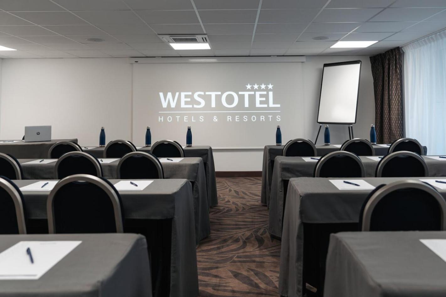 Westotel Taverny - Paris Val-D'Oise Ngoại thất bức ảnh